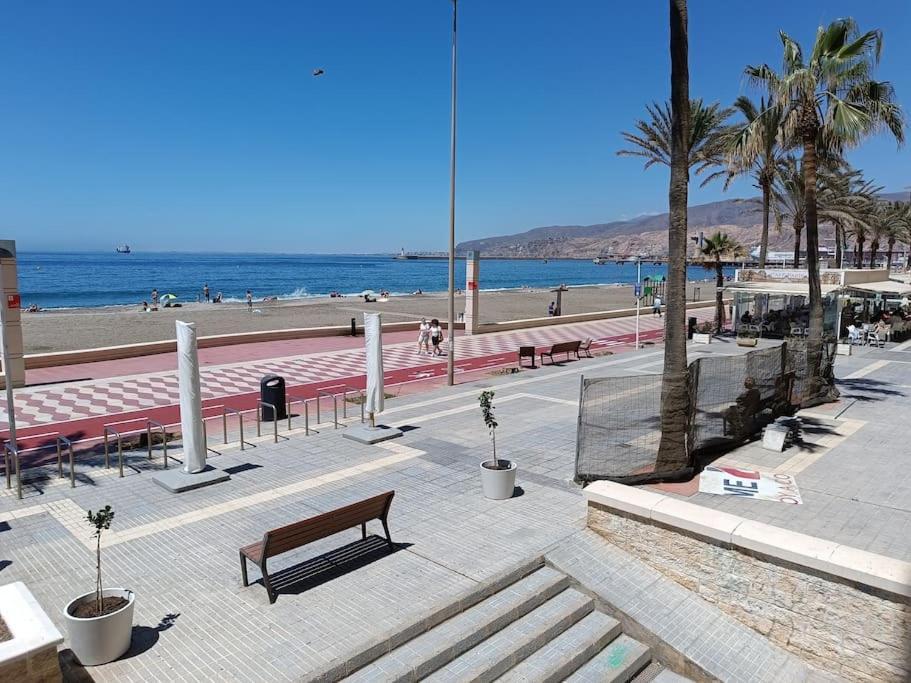 Piso Primera Linea Playa Almería Dış mekan fotoğraf
